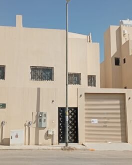 شقة رقم 201 دبلكس 2 مبنى رقم RHYA8369 شارع علقة حي المصيف الرياض